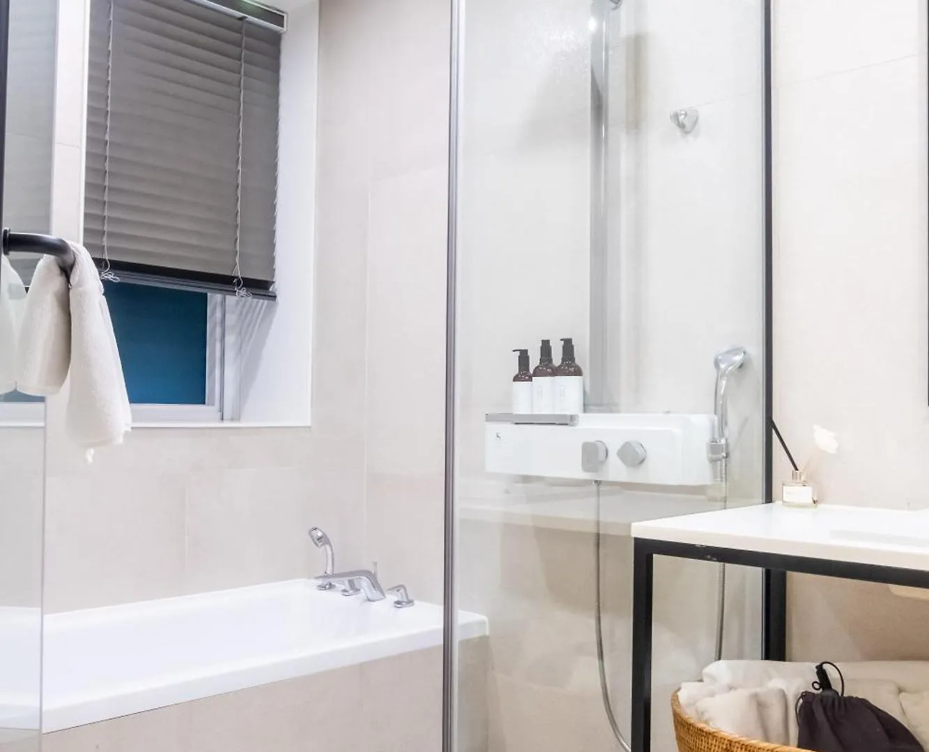 Ag405 Hotel Busan