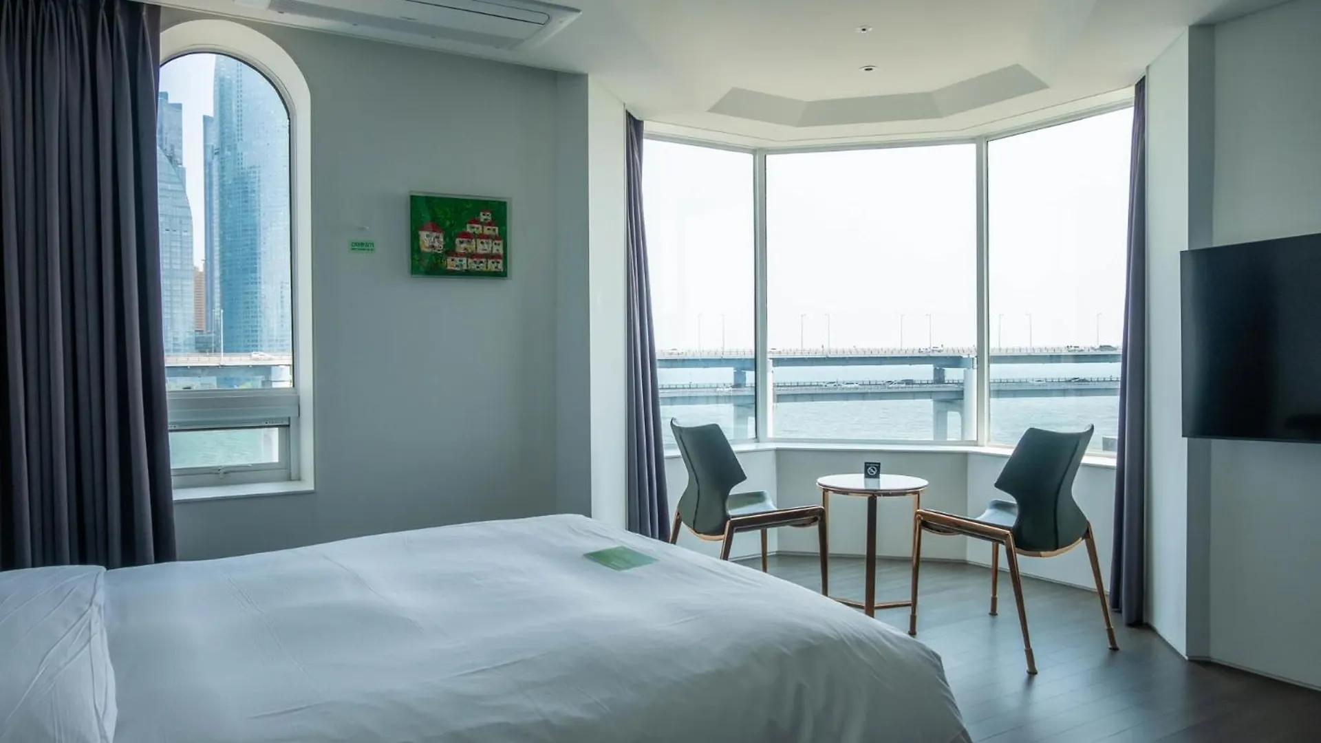 Ag405 Hotel Busan