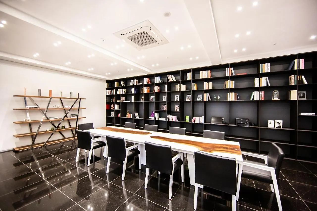 AG405 Hotel Busan