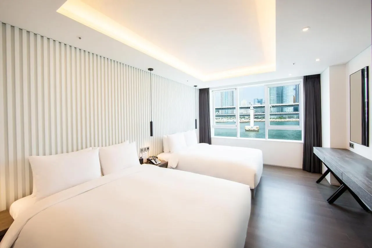 Ag405 Hotel Busan 3*,
